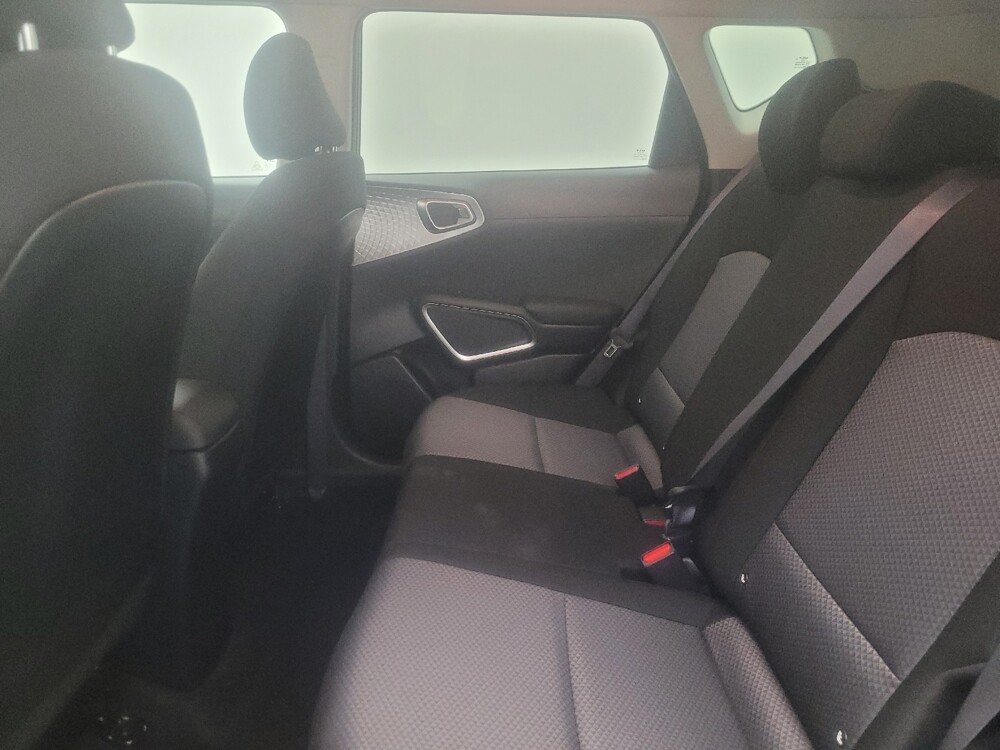 2025 Kia Soul in Tucson, AZ 85705 - 18125675 18