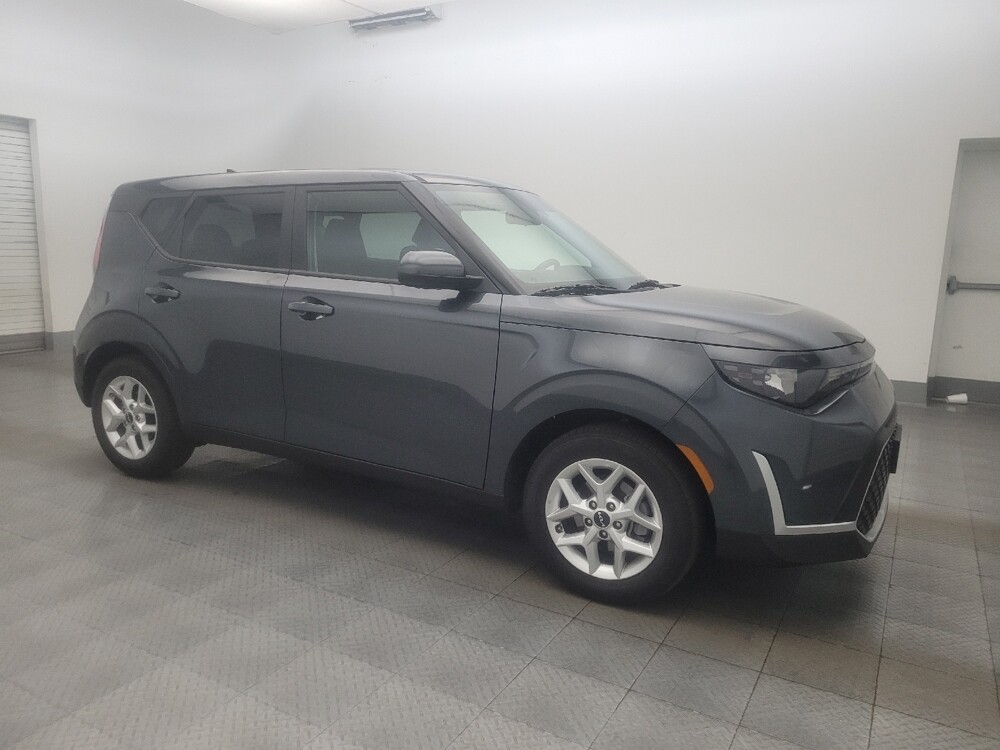 2025 Kia Soul in Tucson, AZ 85705 - 18125675 11