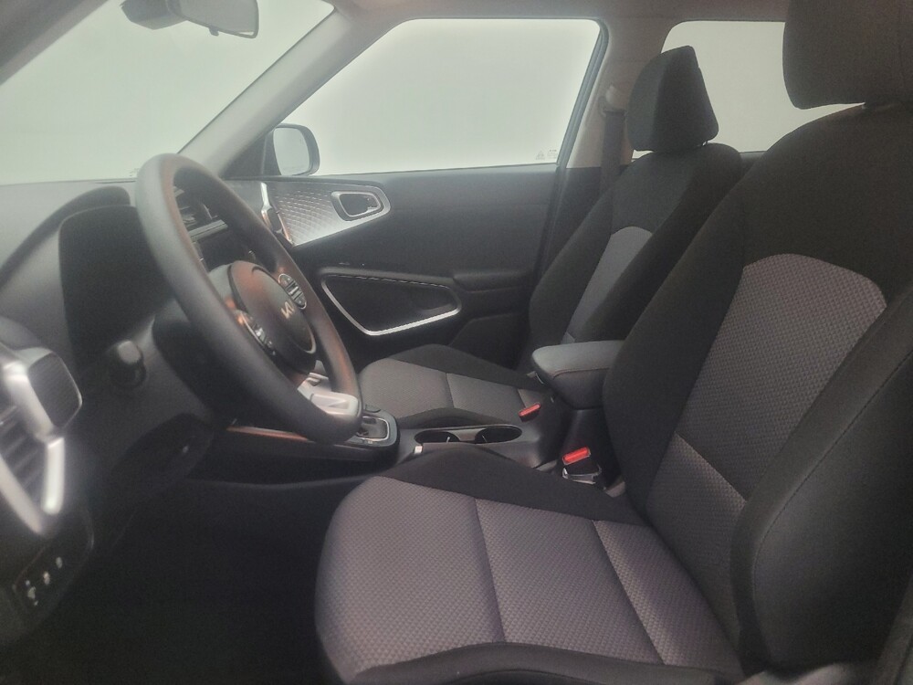 2025 Kia Soul in Tucson, AZ 85705 - 18125675 17