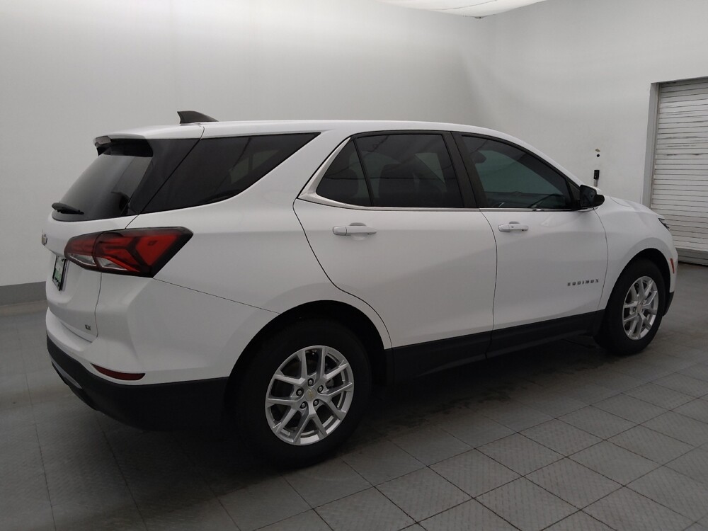 2022 Chevrolet Equinox in Tampa, FL 33619 - 18125679 10