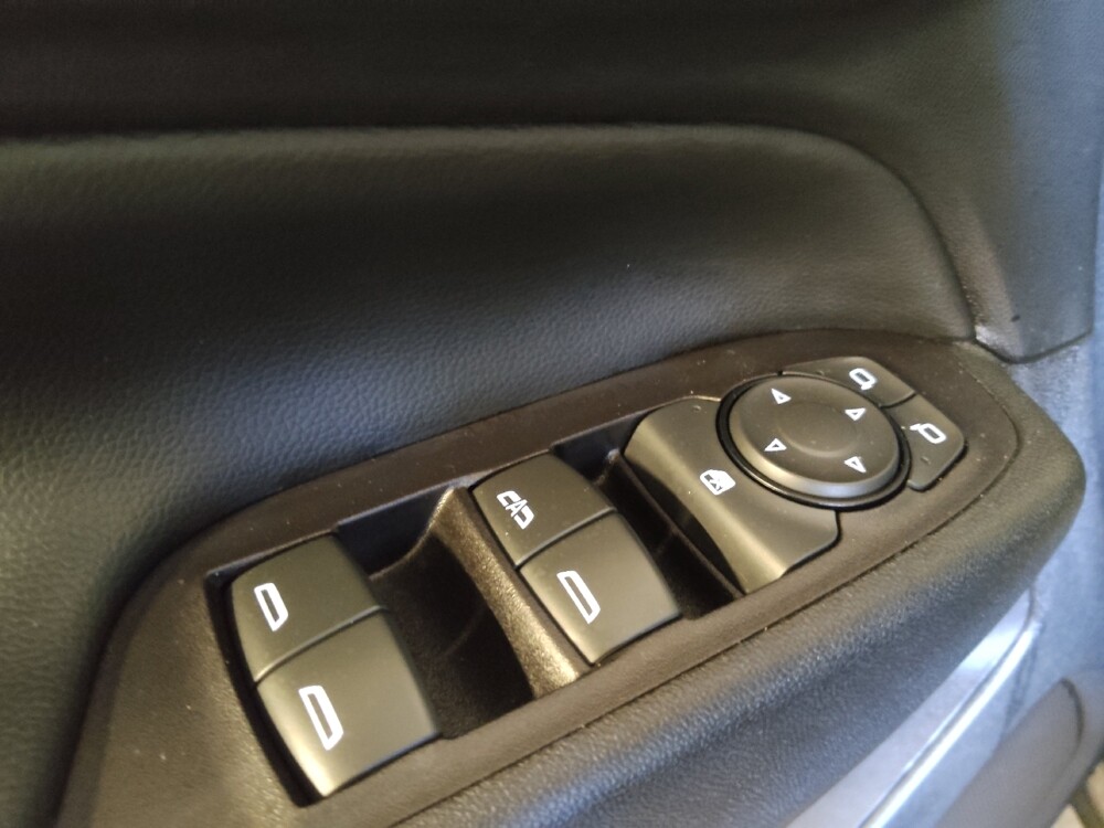 2019 Chevrolet Equinox in Tampa, FL 33612 - 18125684 27