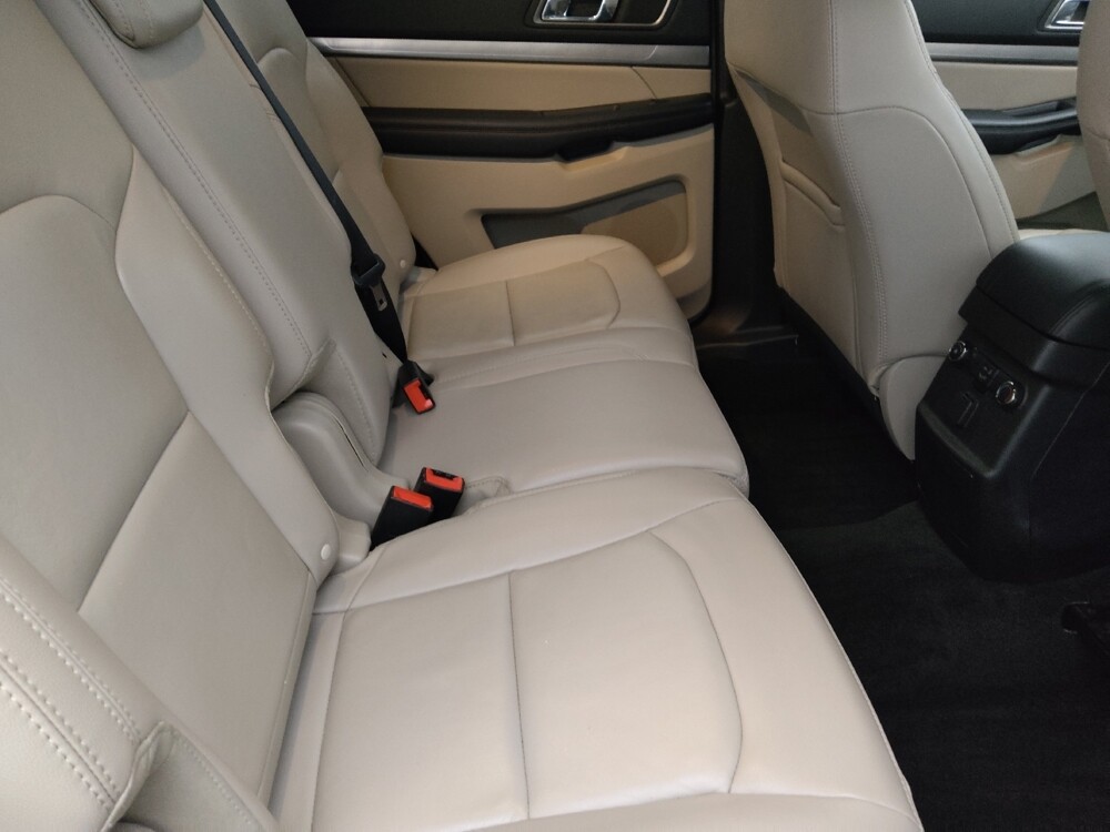 2018 Ford Explorer in Bradenton, FL 34207 - 18125691 19