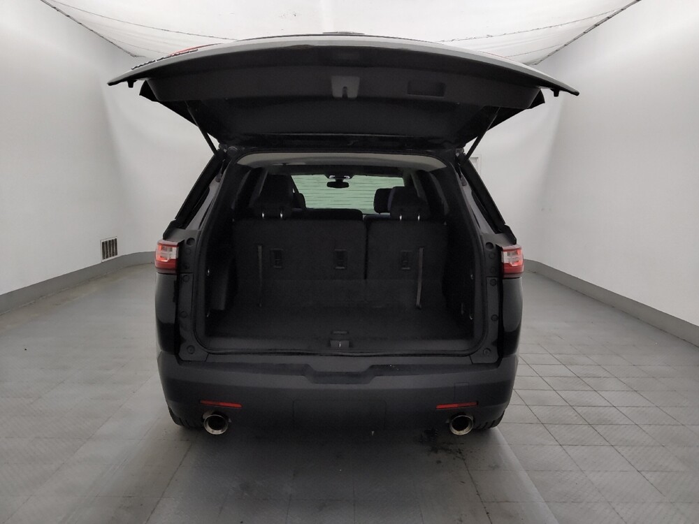 2019 Chevrolet Traverse in Bradenton, FL 34207 - 18125692 29