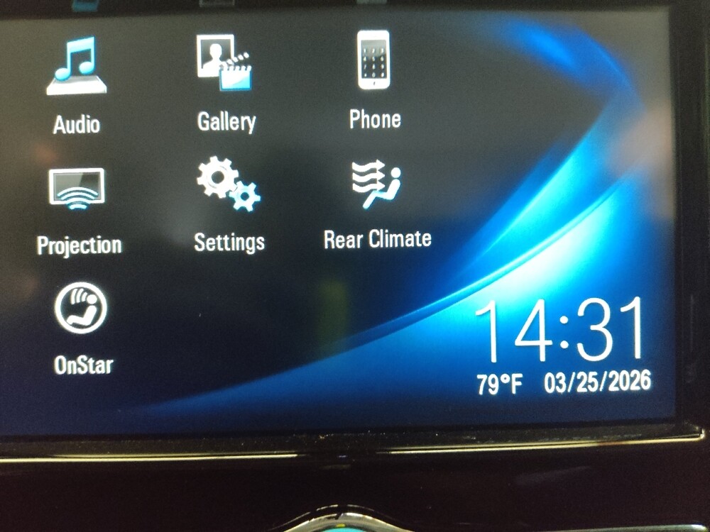 2019 Chevrolet Traverse in Bradenton, FL 34207 - 18125692 25