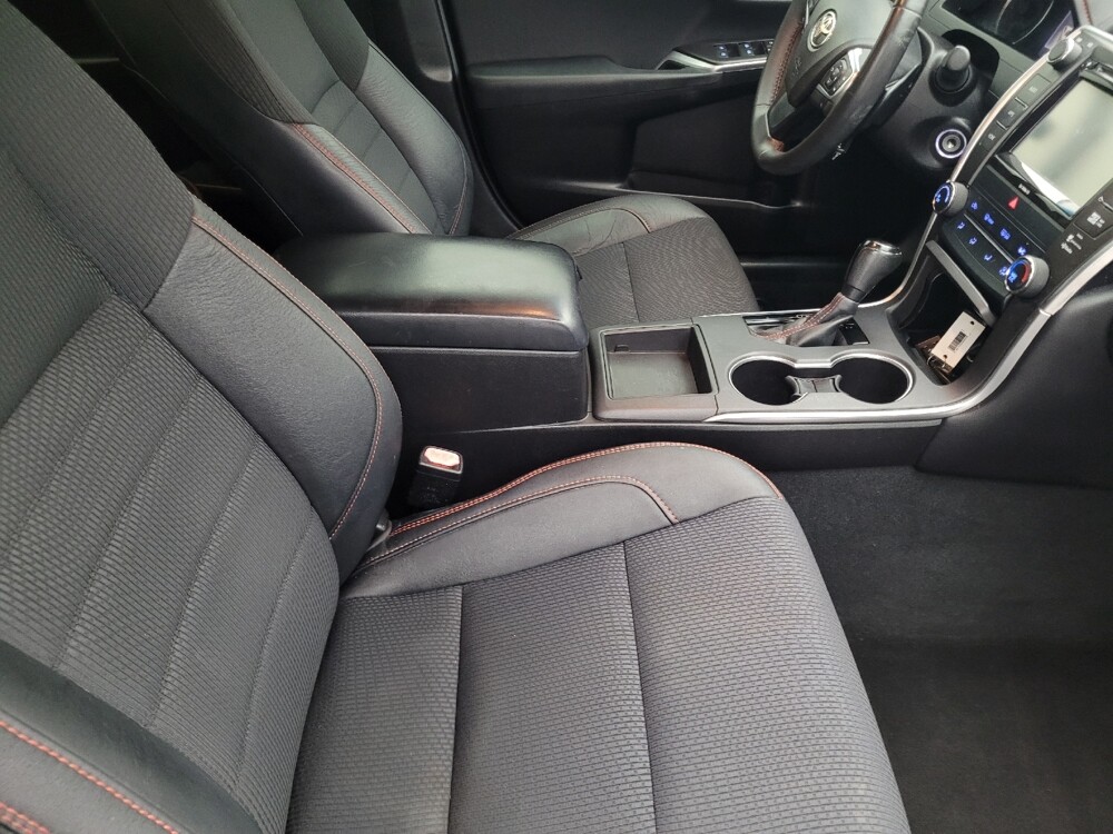 2017 Toyota Camry in Tampa, FL 33619 - 18125694 21