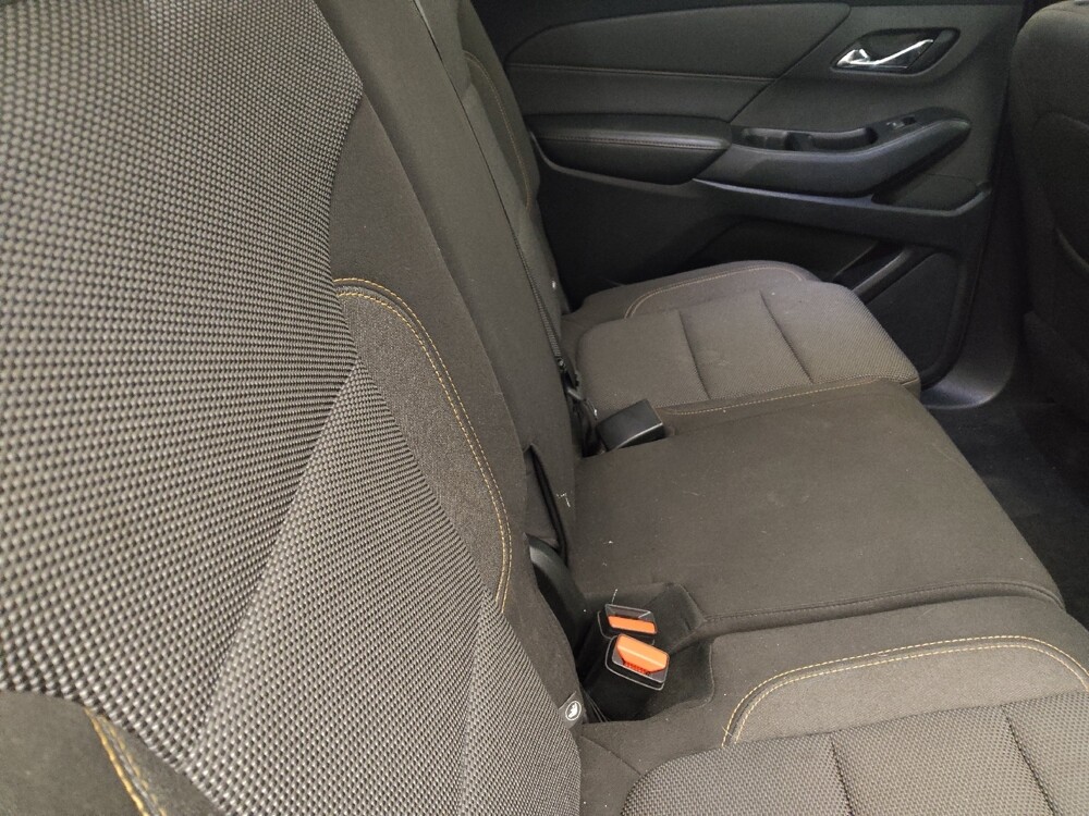 2020 Chevrolet Traverse in Bradenton, FL 34207 - 18125697 19