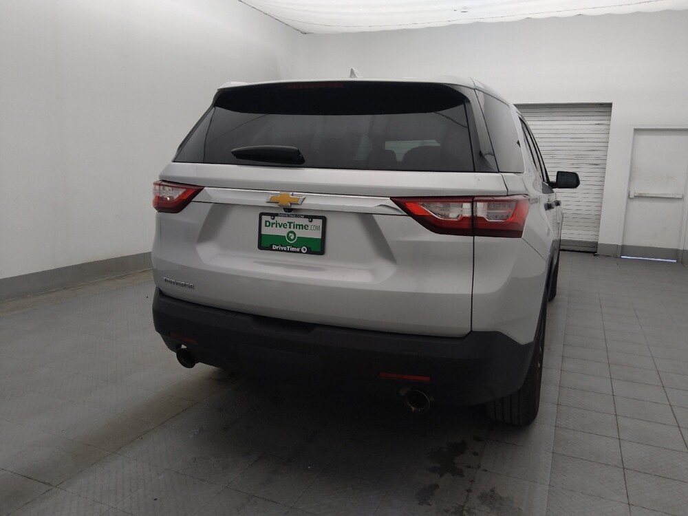 2020 Chevrolet Traverse in Bradenton, FL 34207 - 18125697 7