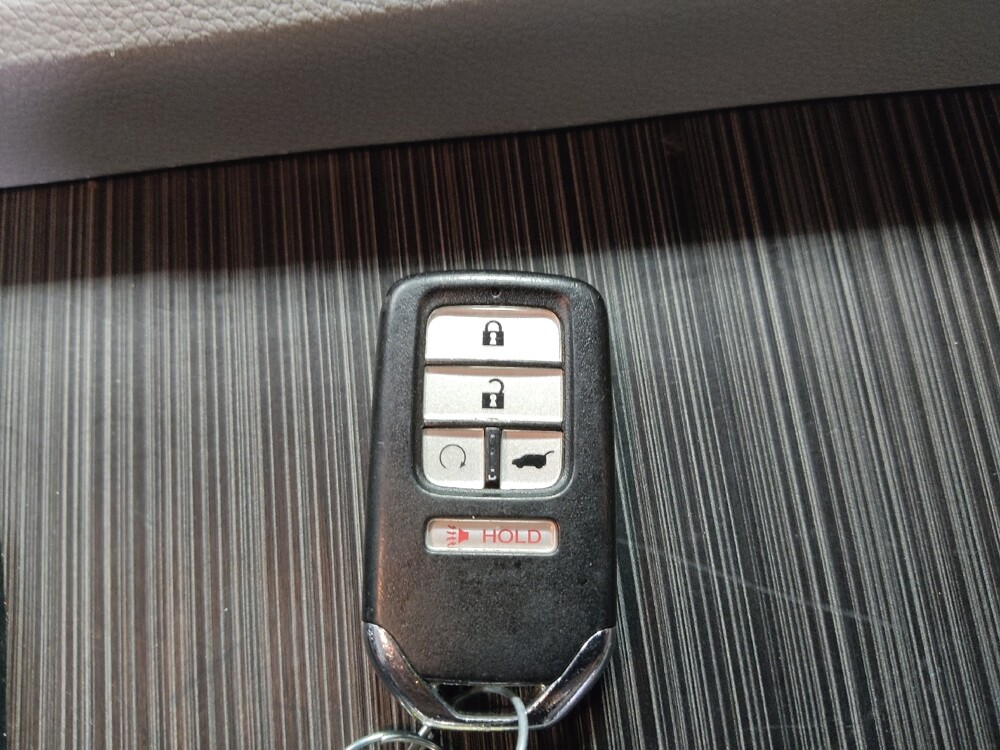 2016 Honda Pilot in Tampa, FL 33619 - 18125698 32