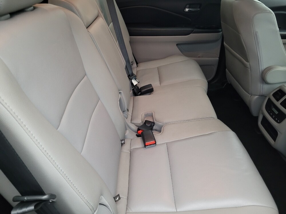 2016 Honda Pilot in Tampa, FL 33619 - 18125698 19