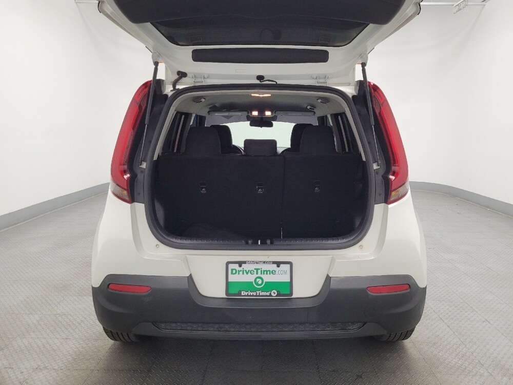 2020 Kia Soul in Las Vegas, NV 89102 - 18125699 29