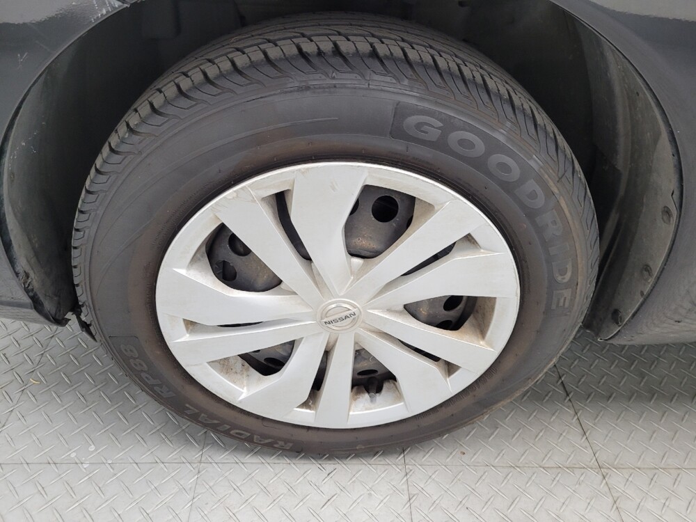 2019 Nissan Versa Note in Las Vegas, NV 89104 - 18125700 31