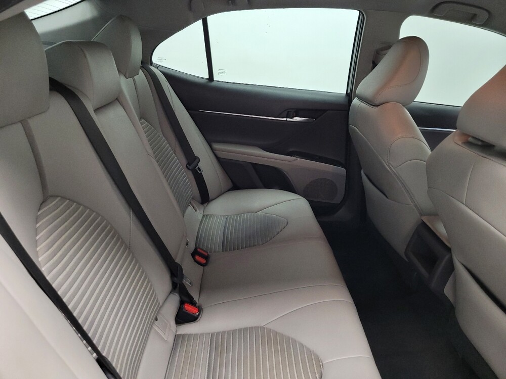 2019 Toyota Camry in Las Vegas, NV 89104 - 18125702 19