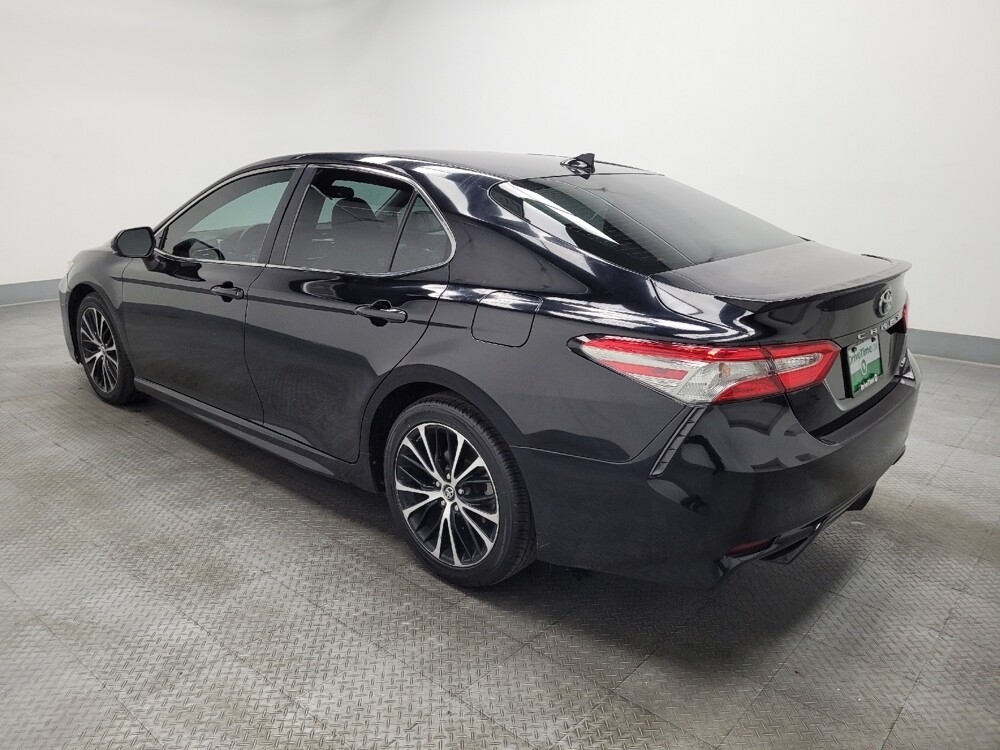 2019 Toyota Camry in Las Vegas, NV 89104 - 18125702 3