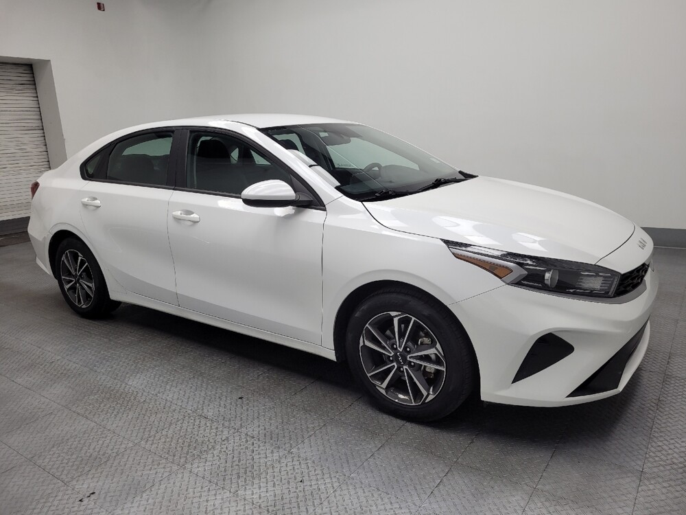 2022 Kia Forte in Las Vegas, NV 89102 - 18125704 11