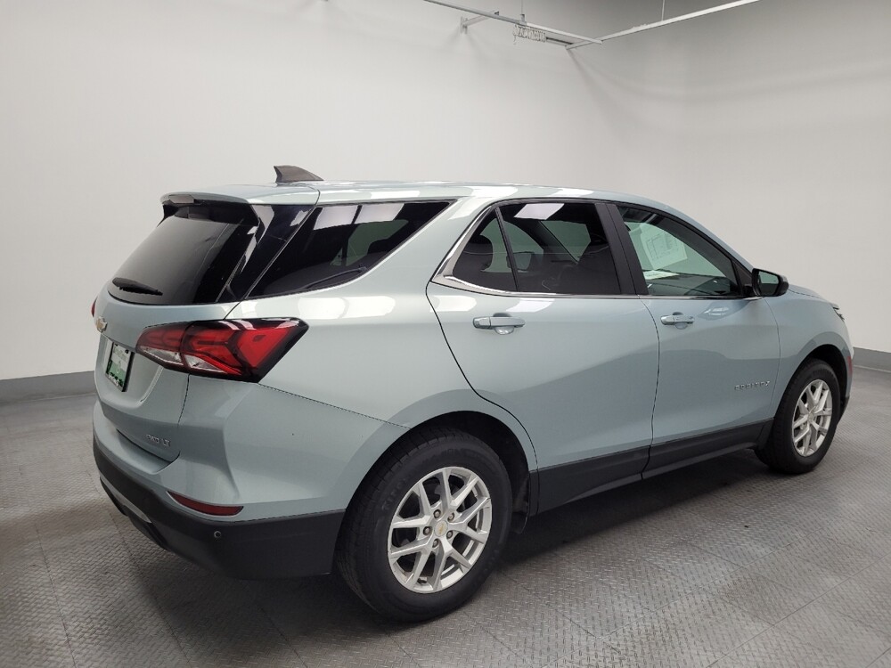 2022 Chevrolet Equinox in Las Vegas, NV 89102 - 18125706 10