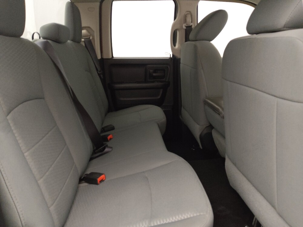 2014 RAM 1500 in Ocala, FL 34471 - 18125710 19