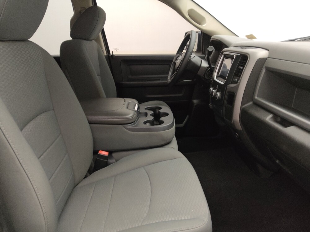 2014 RAM 1500 in Ocala, FL 34471 - 18125710 21