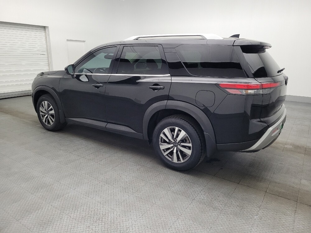 2022 Nissan Pathfinder in Orlando, FL 32808 - 18125711 3