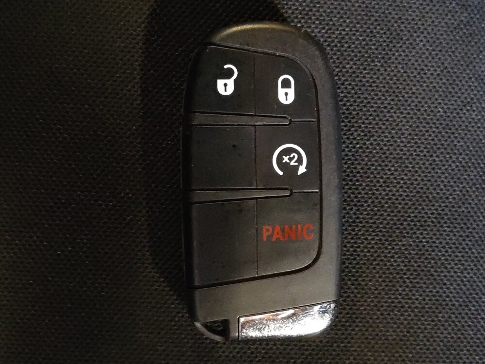 2020 Jeep Renegade in Savannah, GA 31419 - 18125713 32