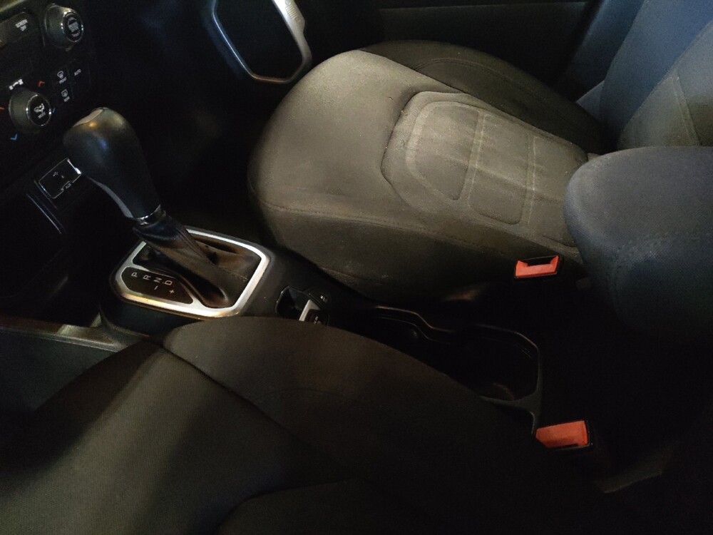 2020 Jeep Renegade in Savannah, GA 31419 - 18125713 26