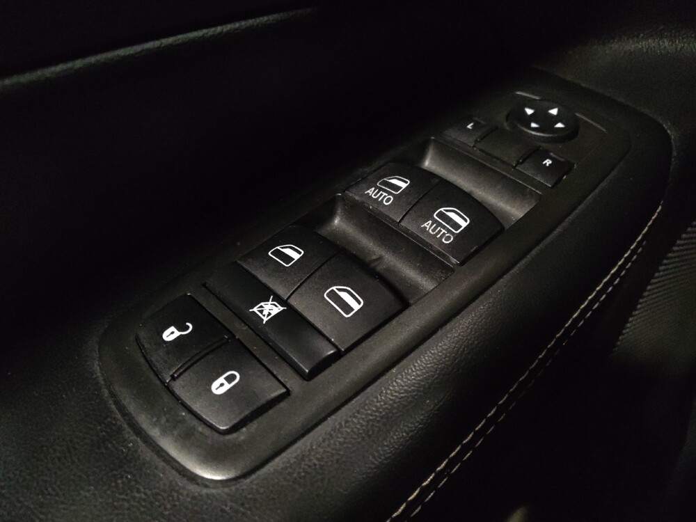 2014 Jeep Grand Cherokee in Kissimmee, FL 34744 - 18125715 27