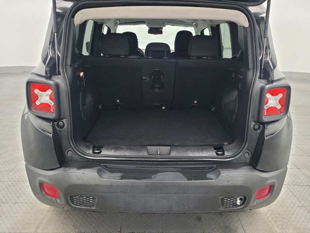 2020 Jeep Renegade in Orlando, FL 32808 - 18125716 29
