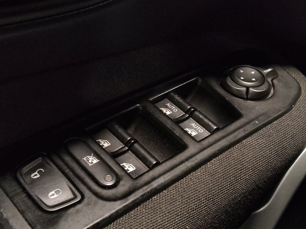 2020 Jeep Renegade in Orlando, FL 32808 - 18125716 27