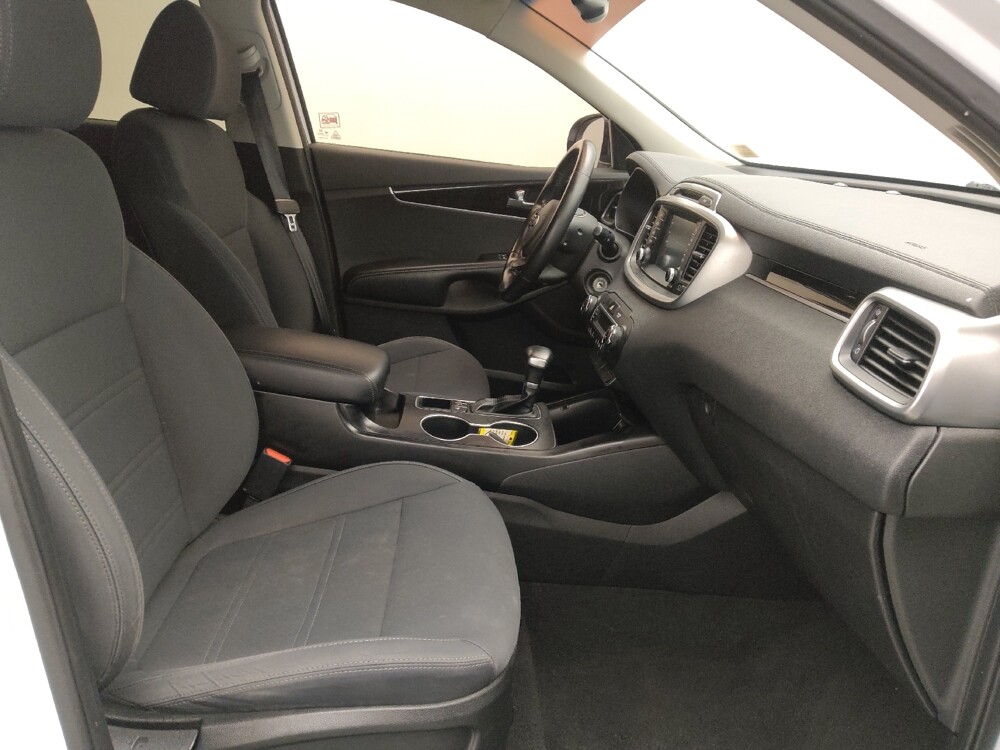 2019 Kia Sorento in Kissimmee, FL 34744 - 18125718 21