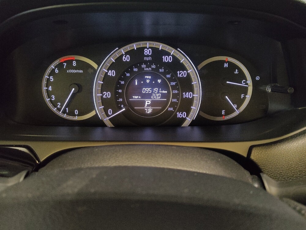 2016 Honda Accord in Savannah, GA 31419 - 18125722 23