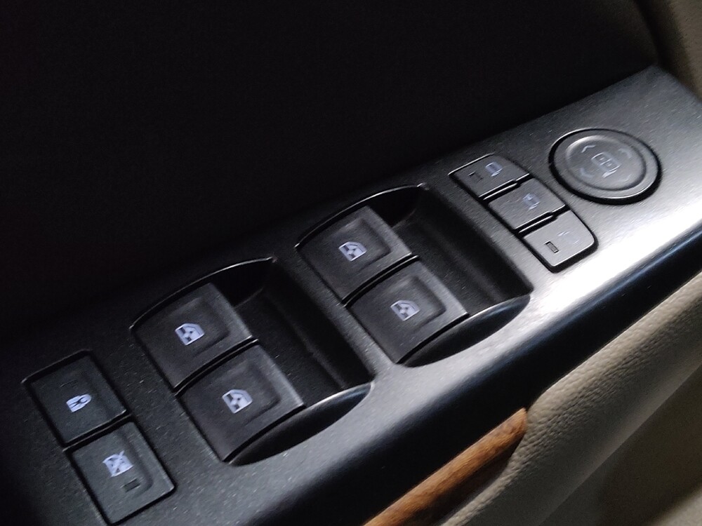 2017 Chevrolet Tahoe in Mobile, AL 36606 - 18125725 27