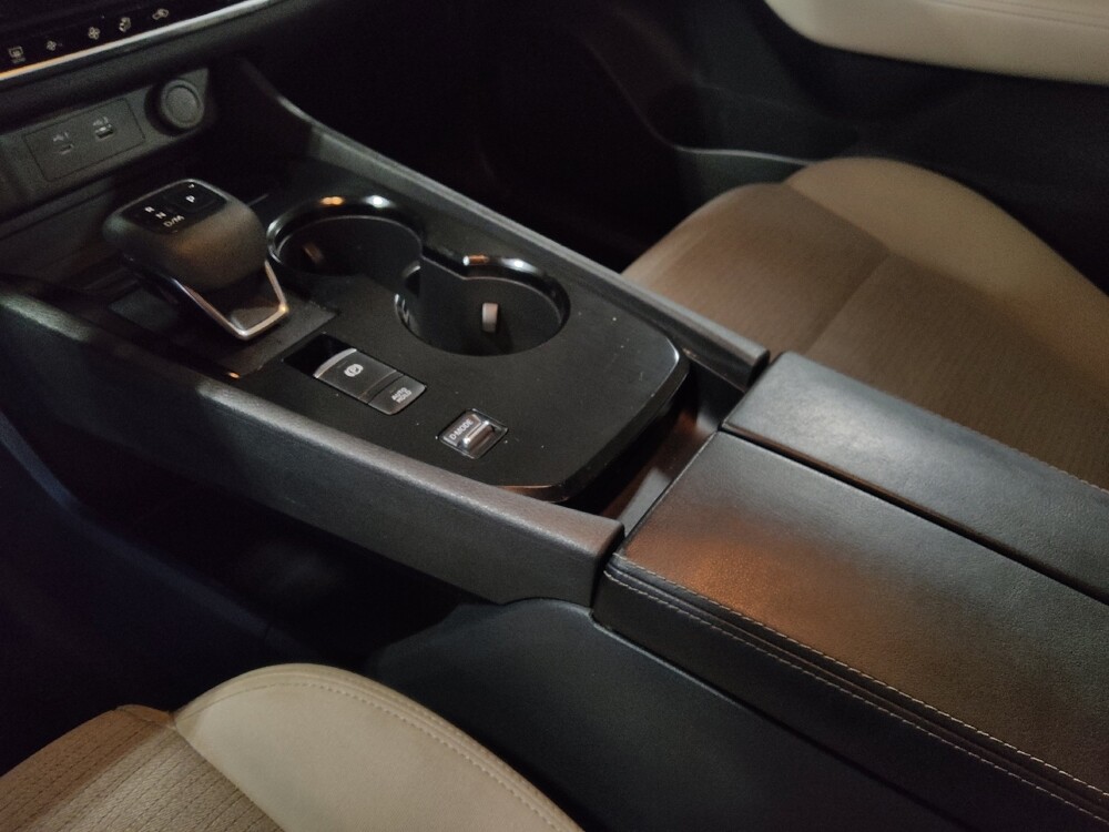 2022 Nissan Rogue in Hialeah, FL 33014 - 18125733 26