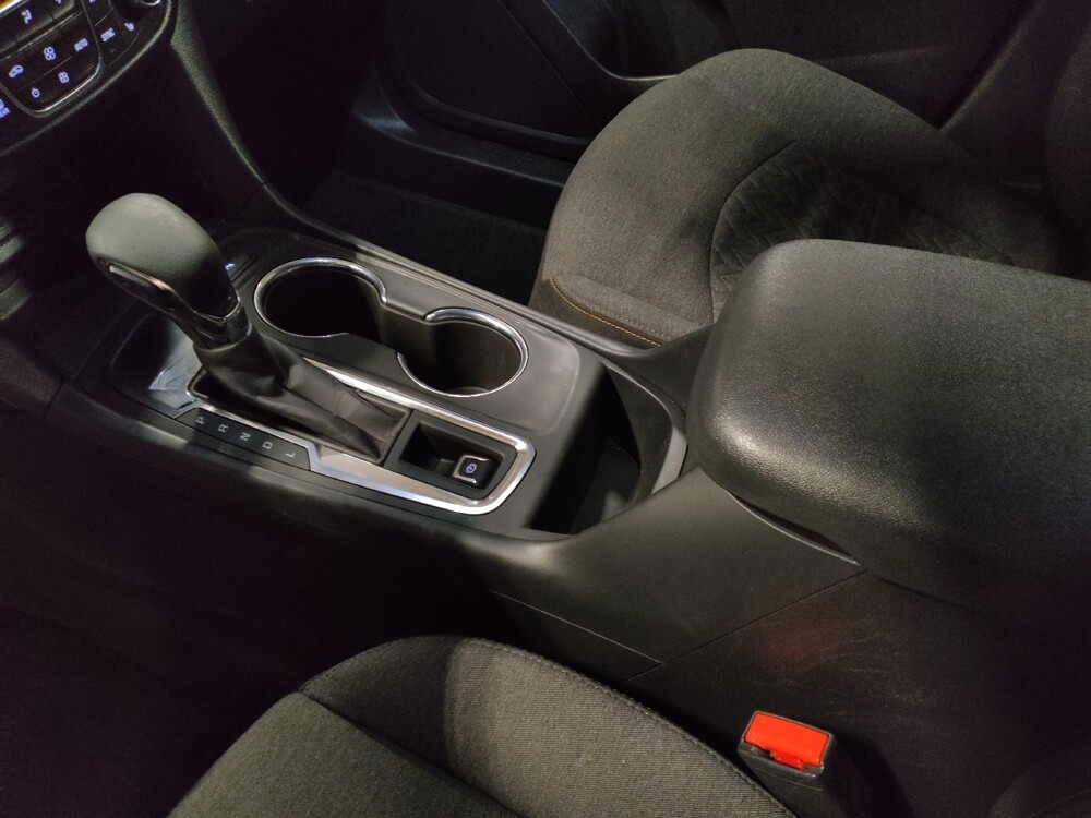 2022 Chevrolet Equinox in Orlando, FL 32808 - 18125745 26