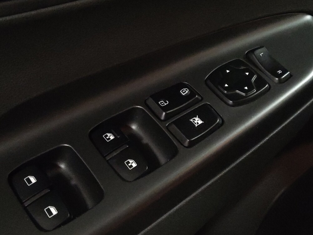 2023 Hyundai Kona in Kissimmee, FL 34744 - 18125747 27