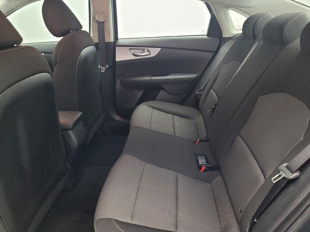 2024 Kia Forte in Jacksonville, FL 32225 - 18125749 18