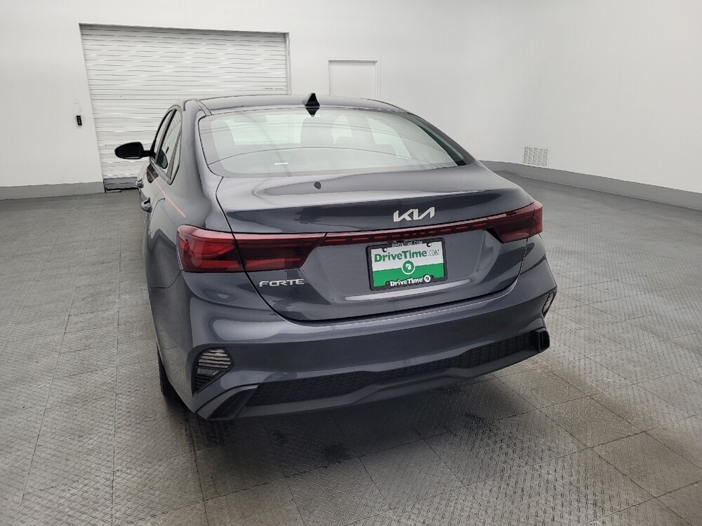 2024 Kia Forte in Jacksonville, FL 32225 - 18125749 6