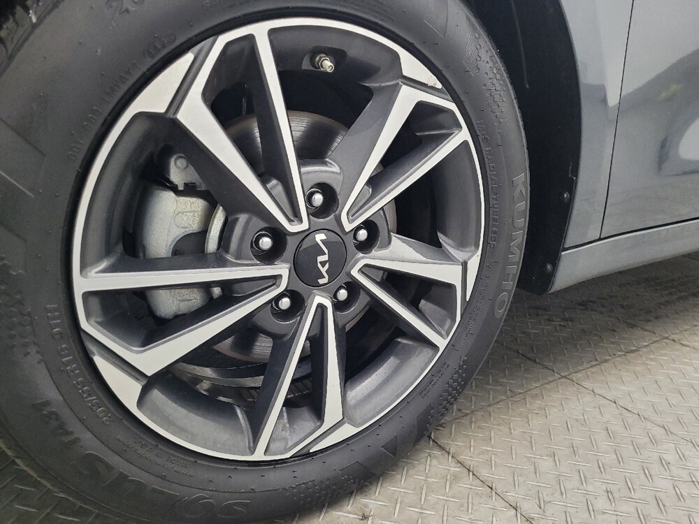 2024 Kia Forte in Jacksonville, FL 32225 - 18125749 31