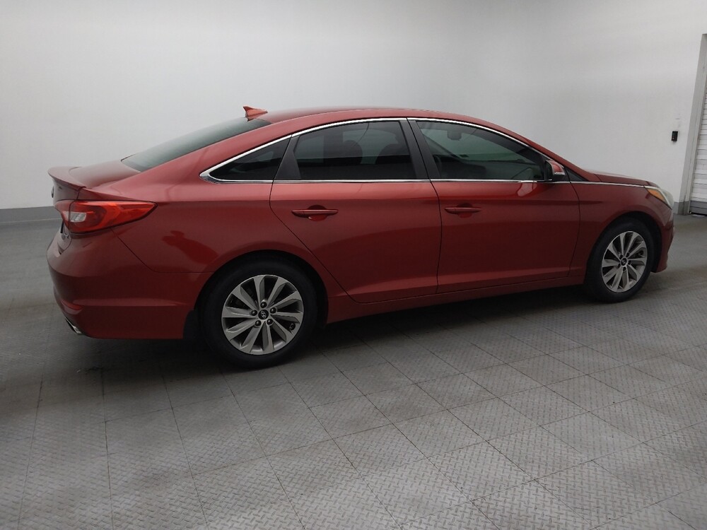 2017 Hyundai Sonata in Mobile, AL 36606 - 18125750 10