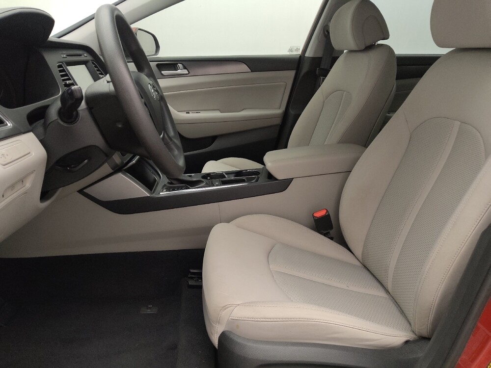 2017 Hyundai Sonata in Mobile, AL 36606 - 18125750 17