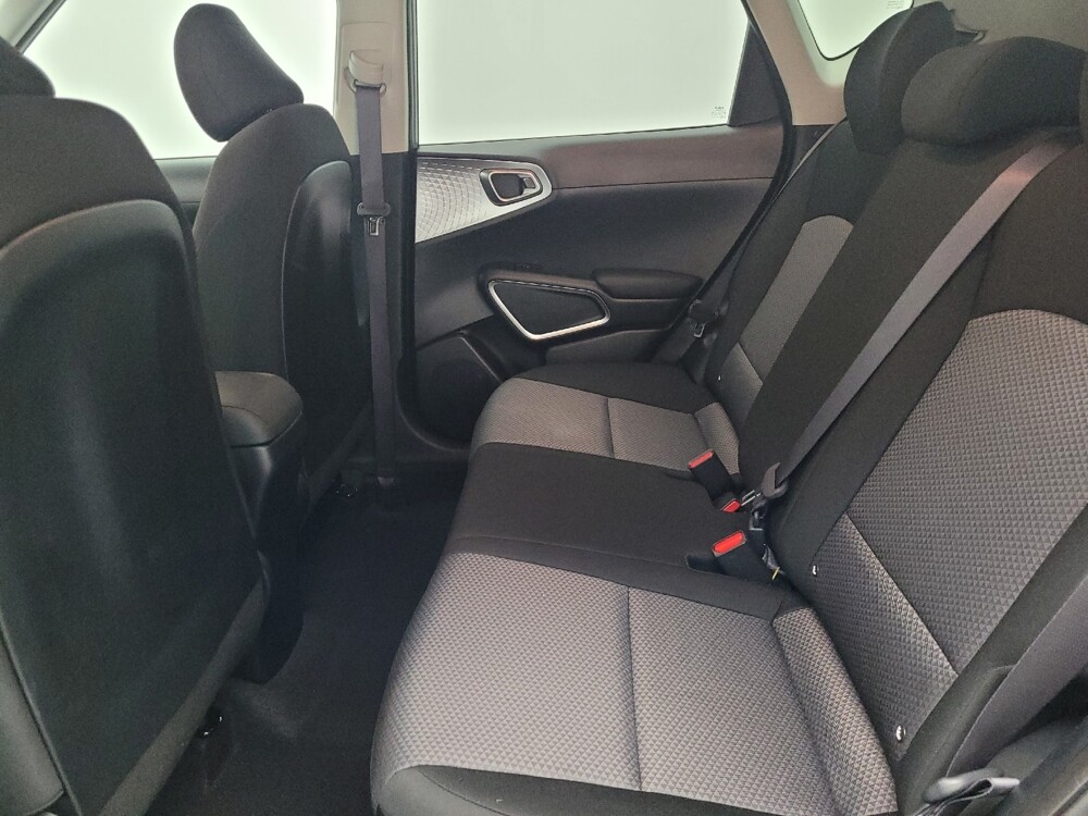 2025 Kia Soul in Jacksonville, FL 32225 - 18125753 18