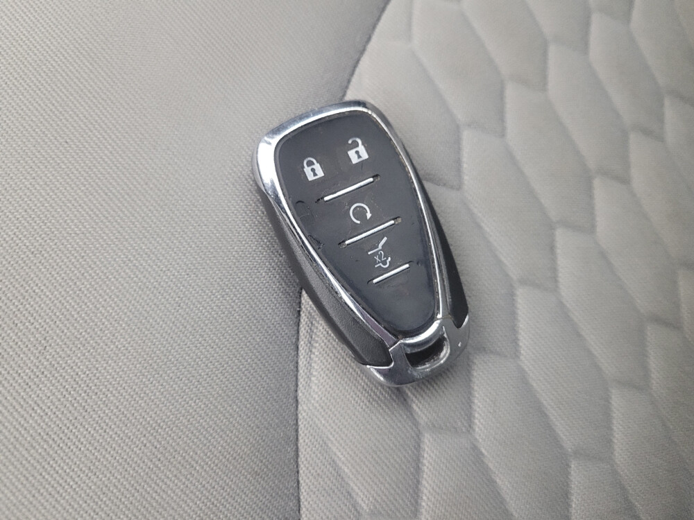 2019 Chevrolet Equinox in Gastonia, NC 28056 - 18125756 32