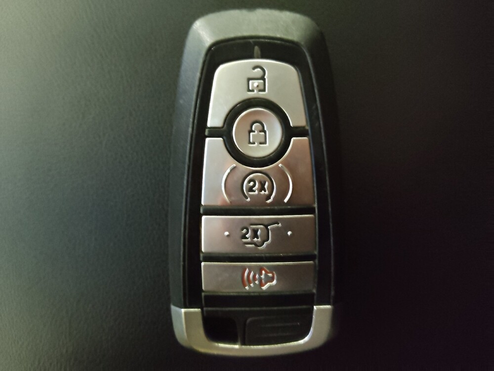 2021 Ford Explorer in Greensboro, NC 27407 - 18125757 32