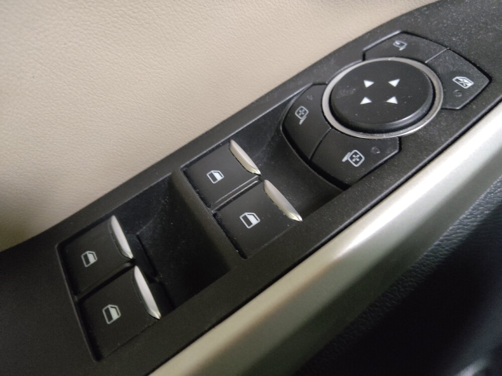 2021 Ford Explorer in Greensboro, NC 27407 - 18125757 27