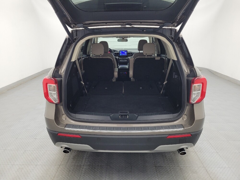 2021 Ford Explorer in Greensboro, NC 27407 - 18125757 29