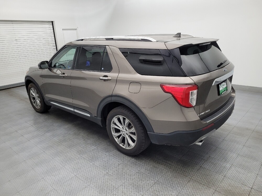 2021 Ford Explorer in Greensboro, NC 27407 - 18125757 3