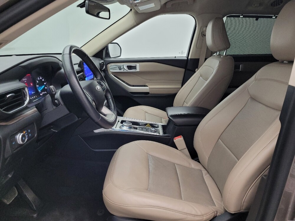 2021 Ford Explorer in Greensboro, NC 27407 - 18125757 17