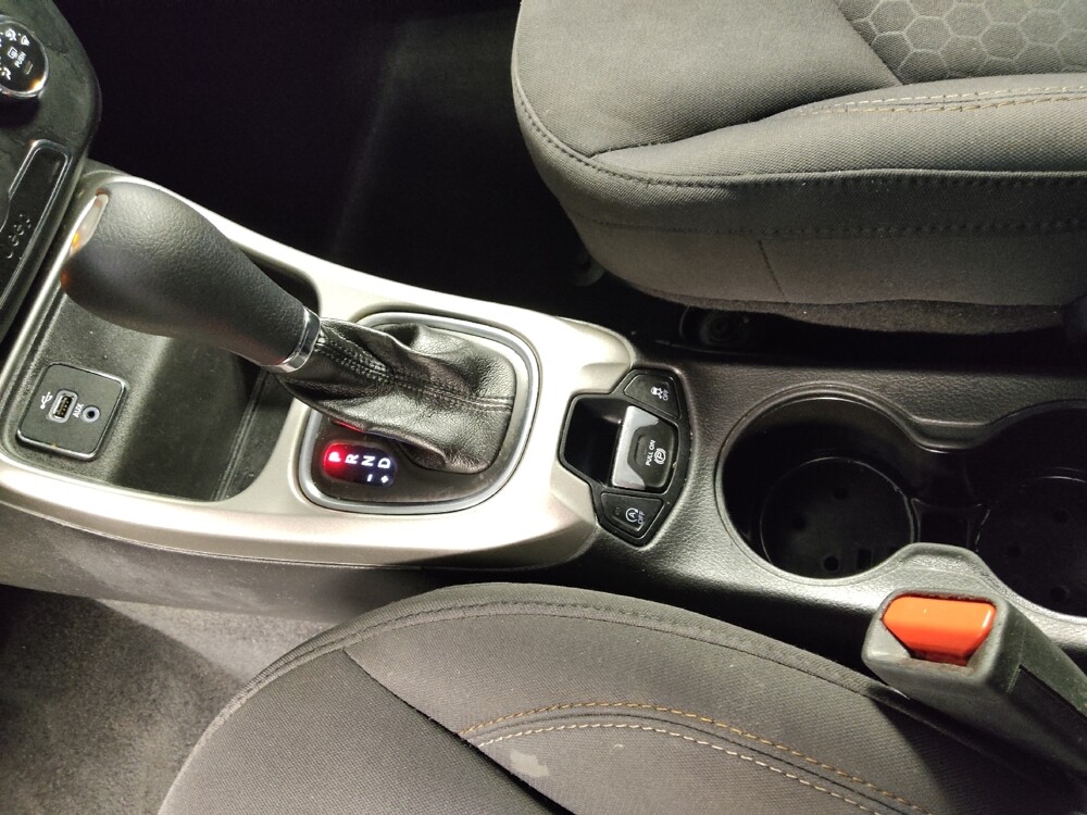 2018 Jeep Compass in Greenville, NC 27834 - 18125759 26