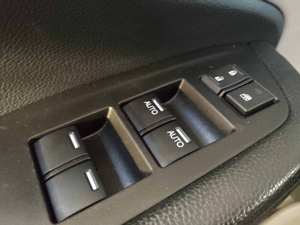 2017 Honda Pilot in Raleigh, NC 27604 - 18125760 27