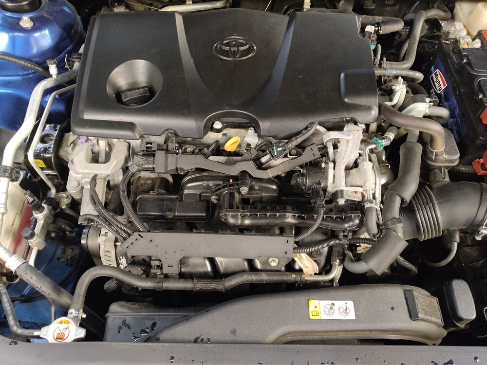 2018 Toyota Camry in Columbia, SC 29210 - 18125771 30