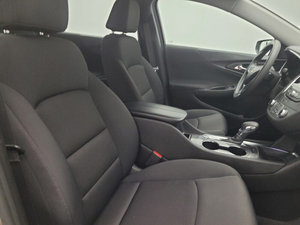 2022 Chevrolet Malibu in Winston-Salem, NC 27103 - 18125774 21