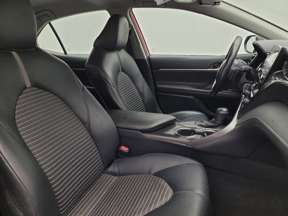 2021 Toyota Camry in Columbia, SC 29210 - 18125777 21